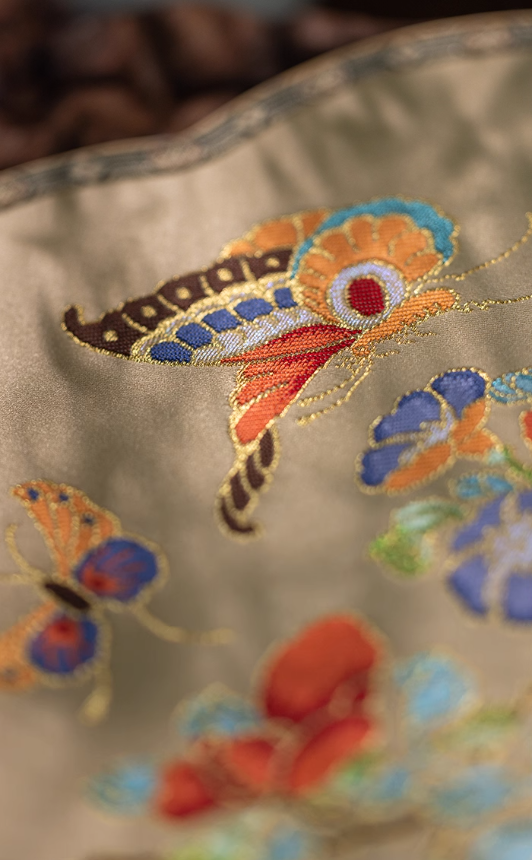 Nanjing Yunjin "Butterflies Flying and Flowers Dancing" Intangible Cultural Heritage Souvenir