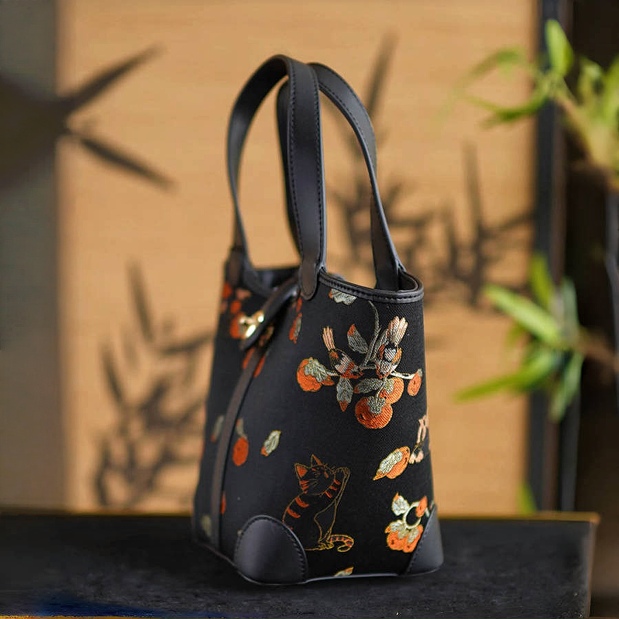 Cat Persimmon Intangible Cultural Heritage Song Brocade Silk Lock Shoulder Handbag