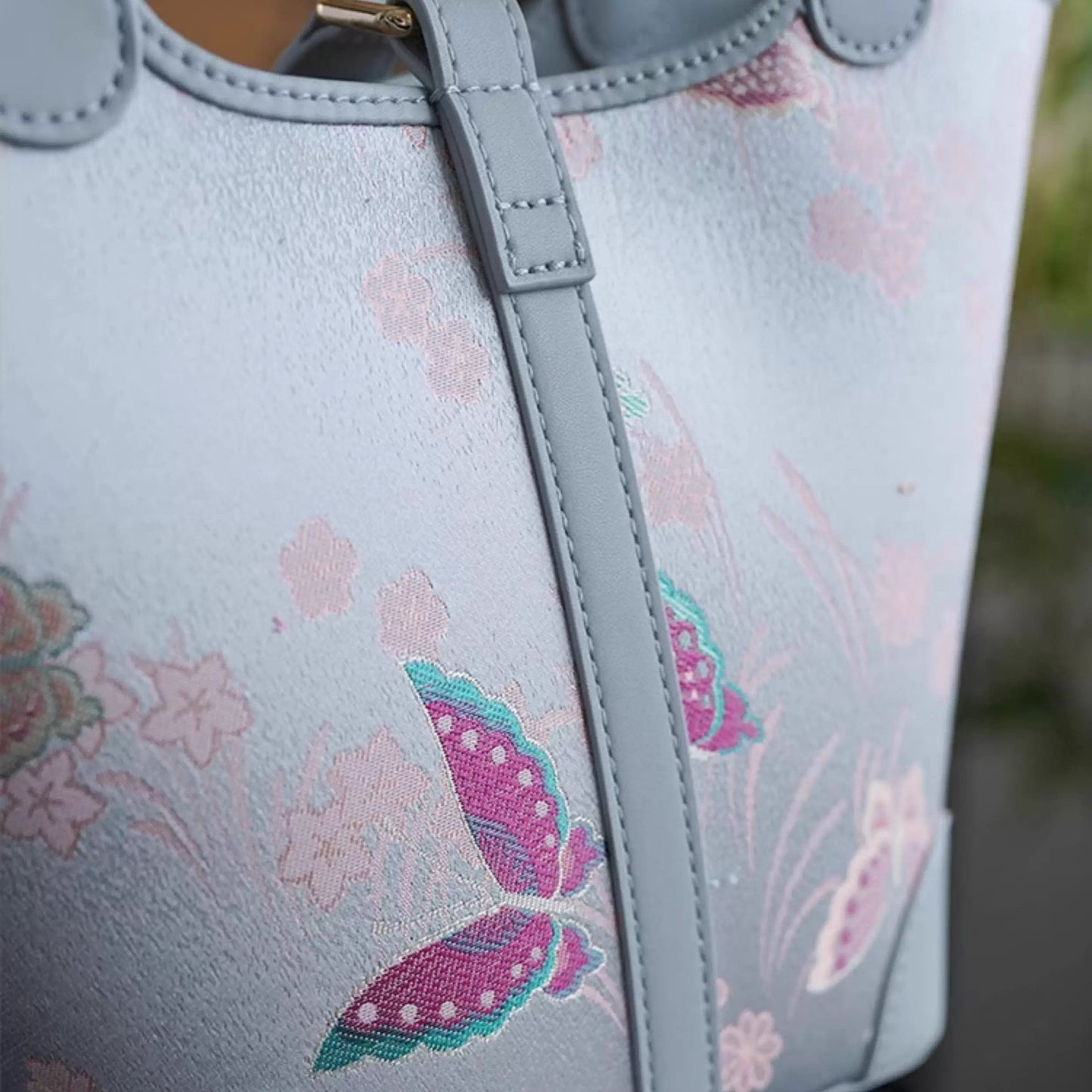 Intangible Cultural Heritage Song Brocade Bucket Bag
