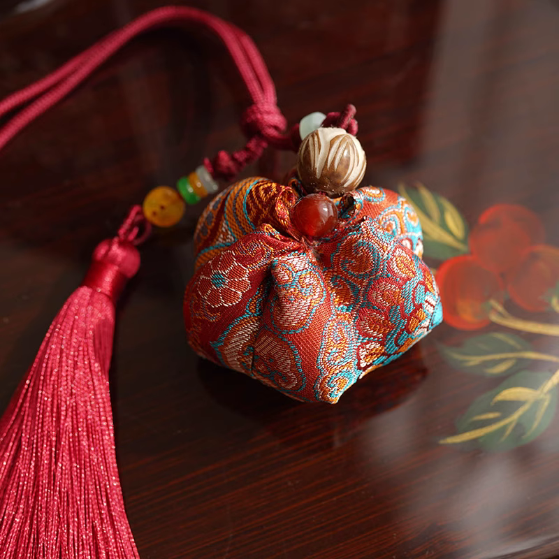 Intangible Cultural Heritage Song Brocade Lotus Sachet Pendant