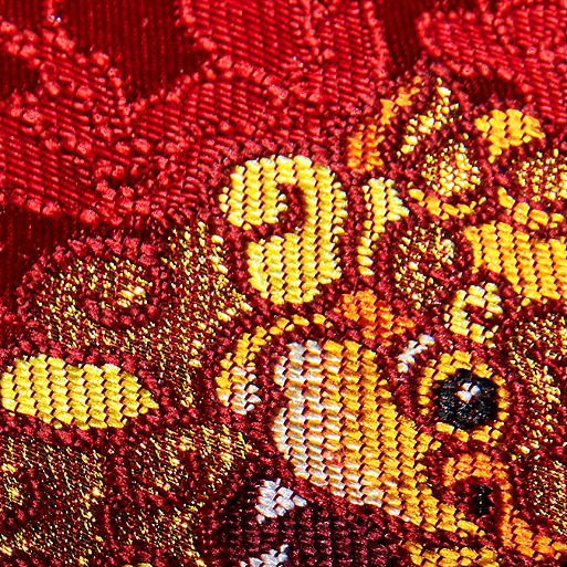 Six lion dance hydrangea ornaments red