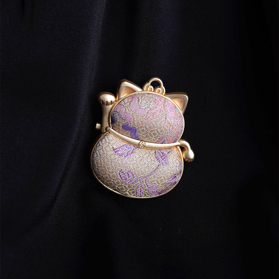Song Brocade Silk Lucky Cat Brooch