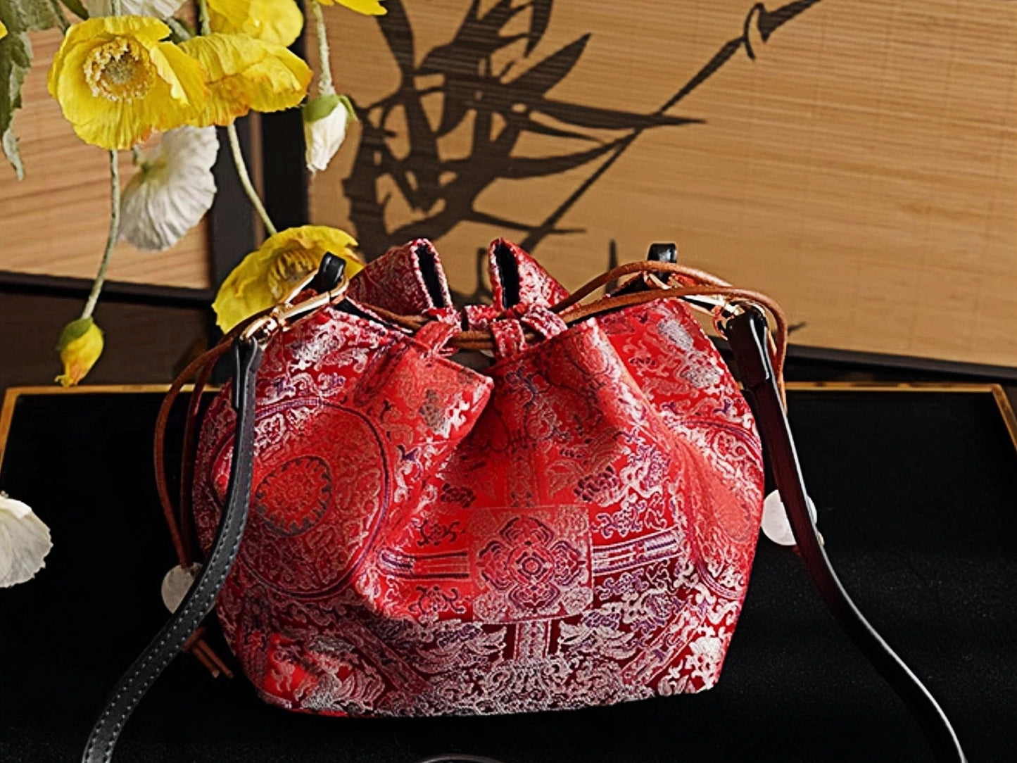 Songjin red retro hand-held crossbody mobile phone bucket bag