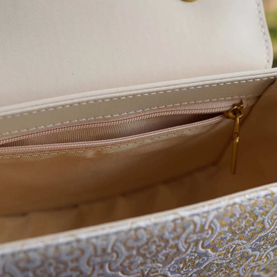Intangible Cultural Heritage Song Brocade White Dingsheng Pattern Handbag