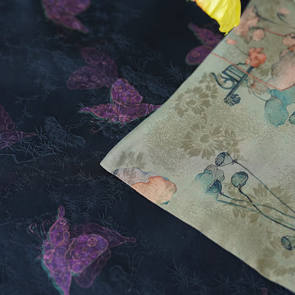 Song Dynasty Lotus Scene Xiangyunsha Flower Compass Buckle Silk Double-sided Double-layer Mulberry Silk Shawl Small Waistcoat Gift Scarf