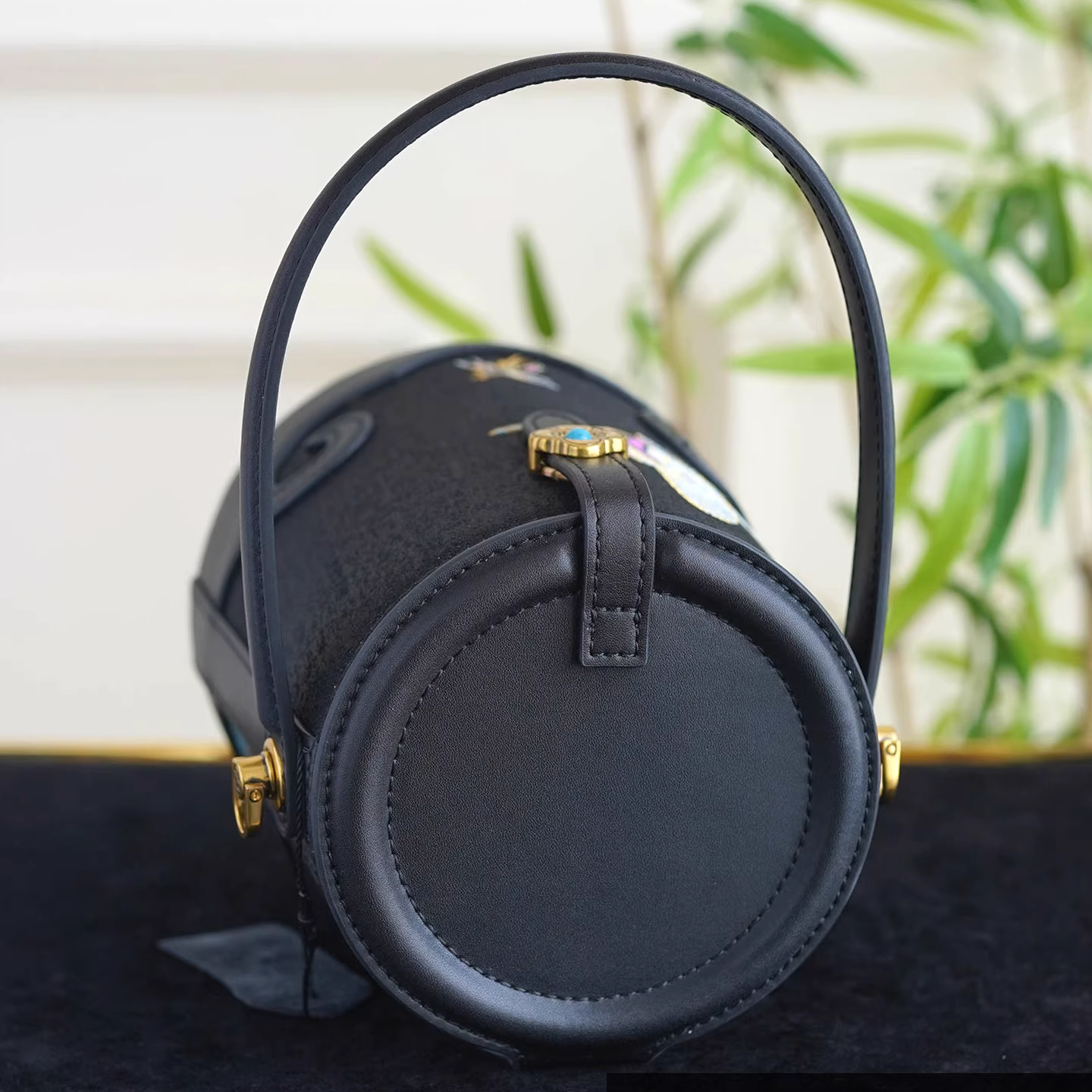 Intangible Cultural Heritage Song Brocade Linglian Playing Butterfly Bucket Bag Silk Single Shoulder Handbag