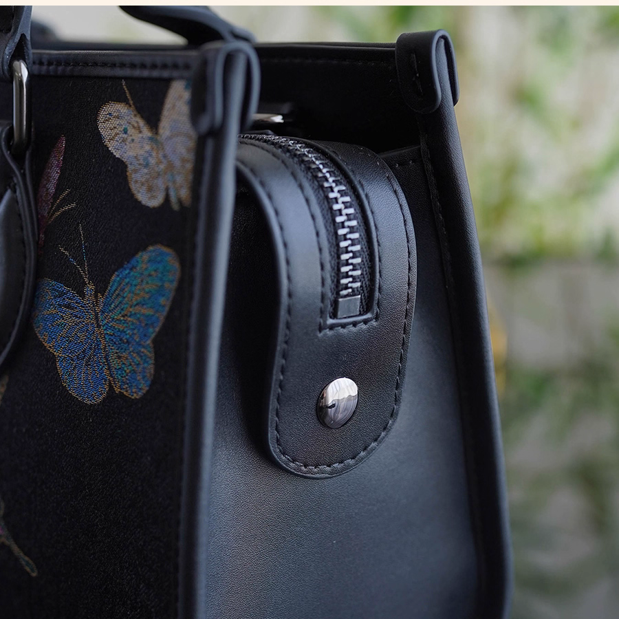 Intangible Cultural Heritage Song Brocade Linglian Playing Butterfly Silk New Chinese Style All-match Single Shoulder Crossbody Handbag Cowhide Light Luxury Bag