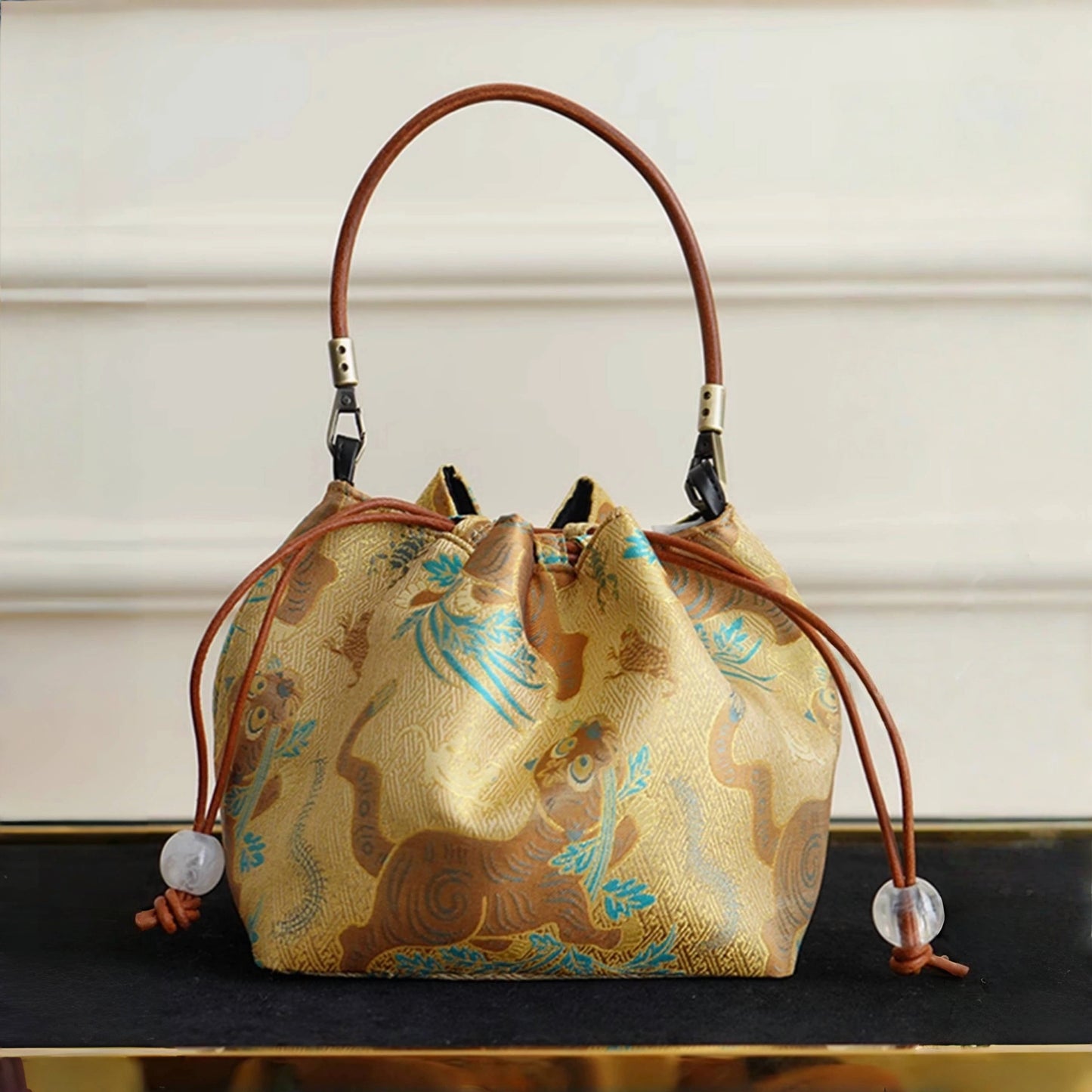 Songjin yellow retro hand-held crossbody mobile phone bucket bag