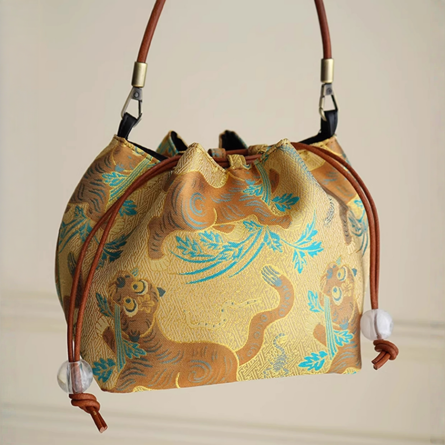 Songjin yellow retro hand-held crossbody mobile phone bucket bag