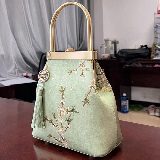 New Chinese style mulberry silk handbag