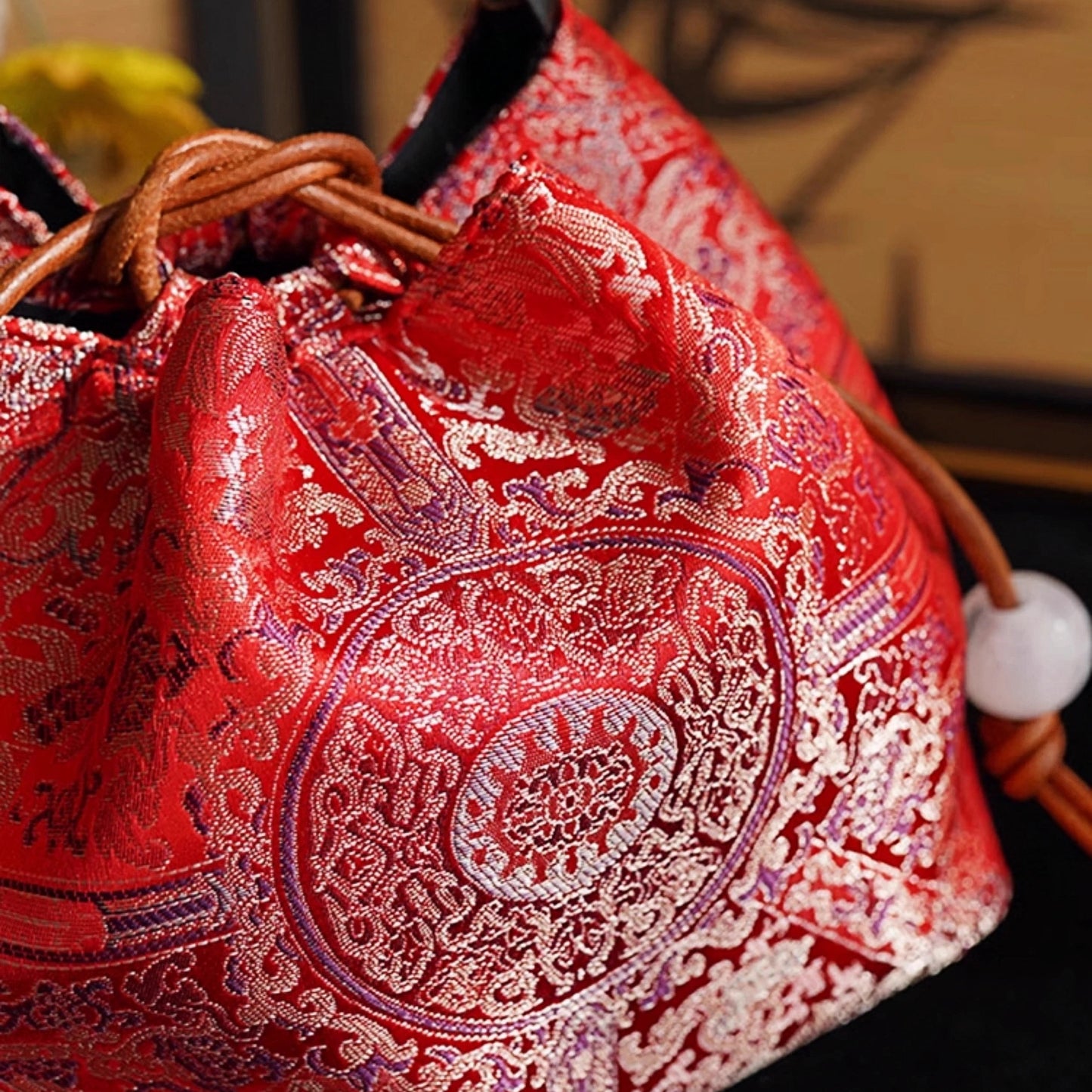 Songjin red retro hand-held crossbody mobile phone bucket bag