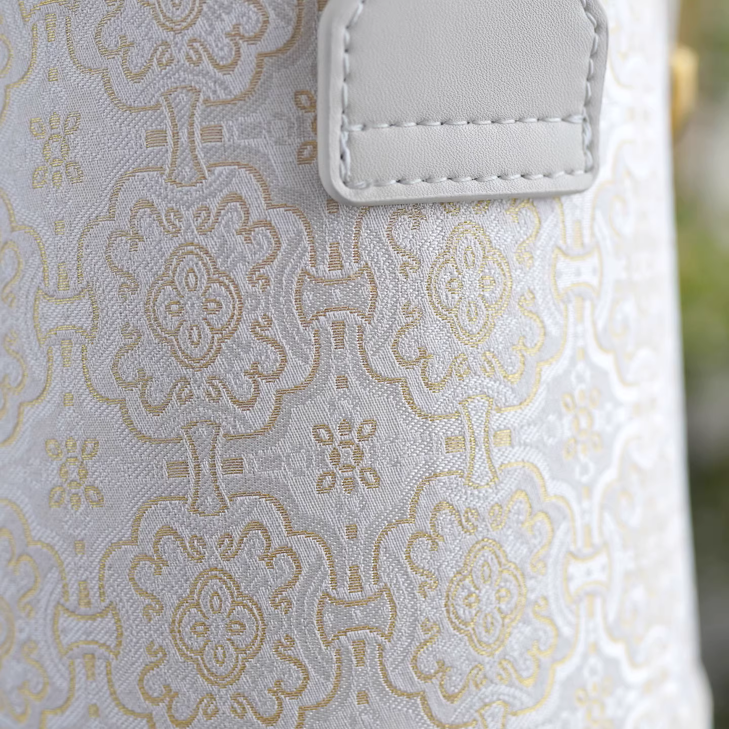 Intangible Cultural Heritage Song Brocade Silk Flower and Butterfly Bucket Bag Genuine Leather Hand Tote Shoulder Bag