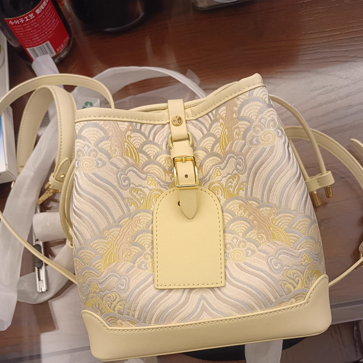 New Chinese style river cliff sea water pattern brocade jacquard bucket bag