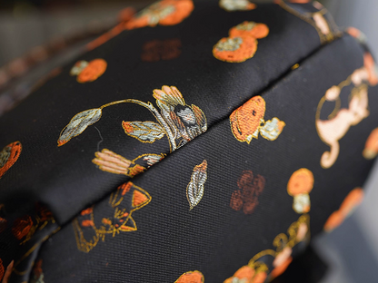 Songjin silk persimmon cat bamboo handbag