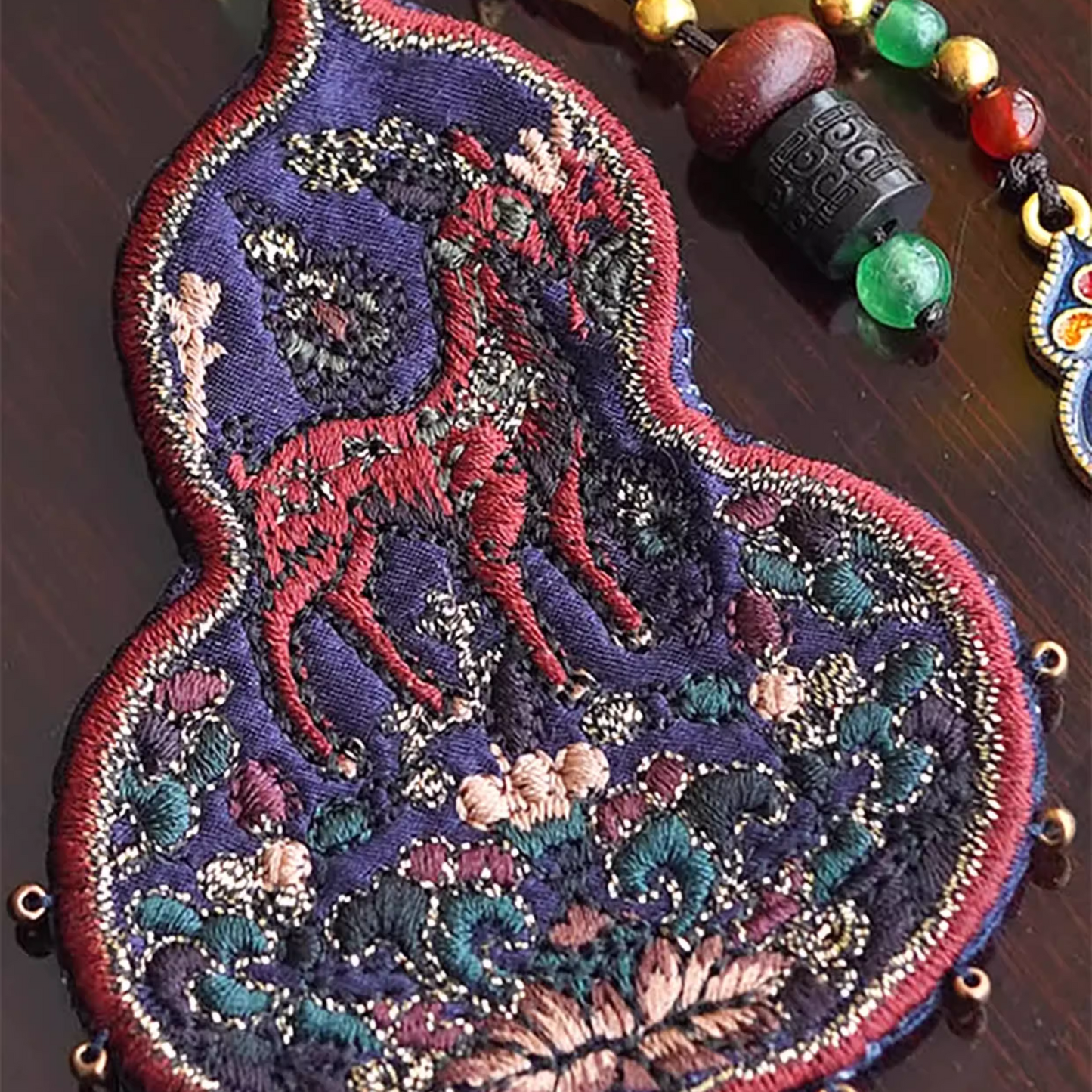 Suzhou embroidery silk gourd mobile phone pendant new Chinese style national style hand-embroidered pendant car bag pendant accessories